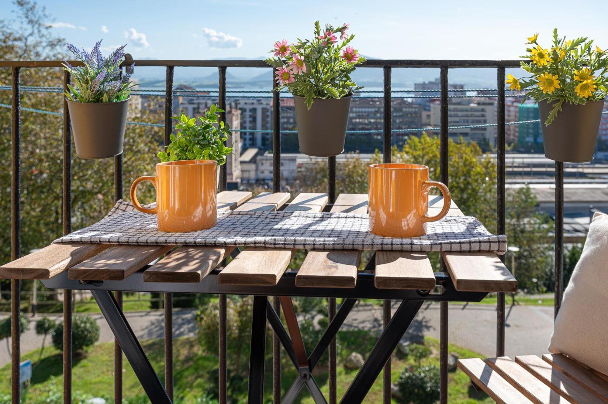 Apartamento En El Corazon De La Ciudad Junto A Las Estaciones ซานตานเดร์ ภายนอก รูปภาพ