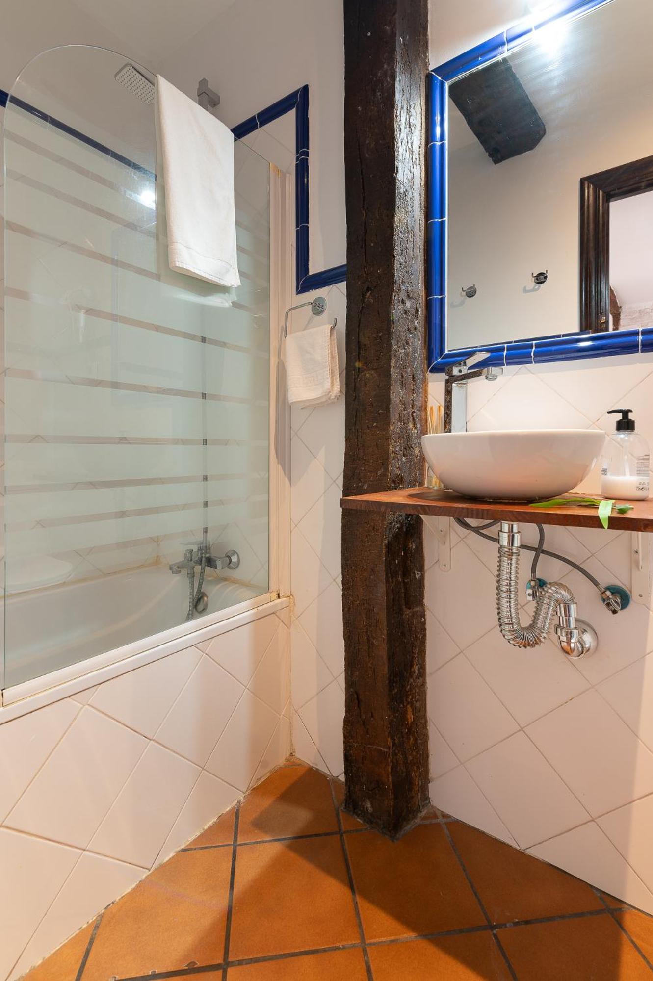 Apartamento En El Corazon De La Ciudad Junto A Las Estaciones ซานตานเดร์ ภายนอก รูปภาพ